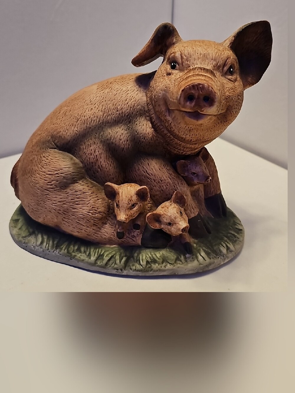 Ceramic Pig With Piglets